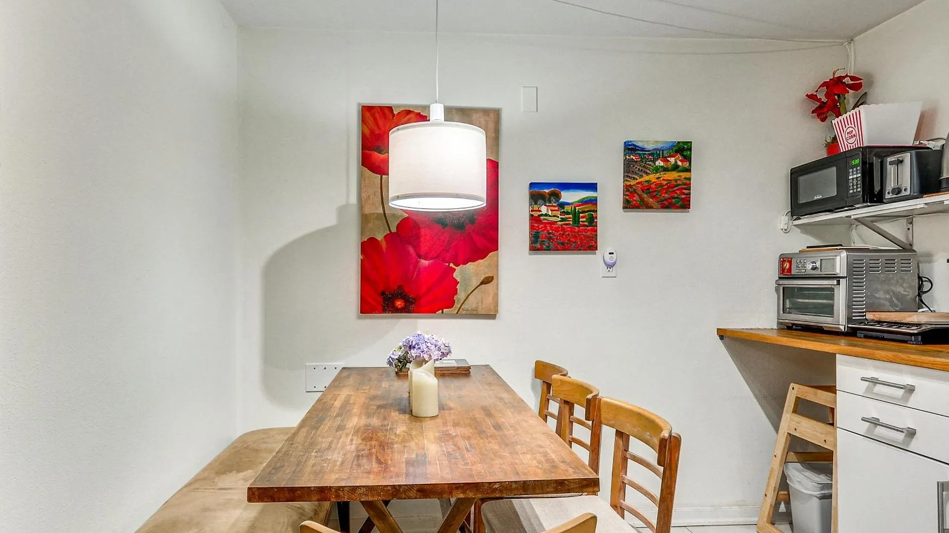 Lush Portland Flat With Fire Pit, 4 Mi To Dtwn! 아파트 0*,